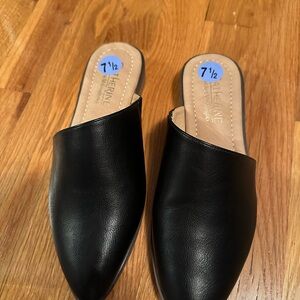 Catherine Malandrino Black Mules Sleek Slip-On Design